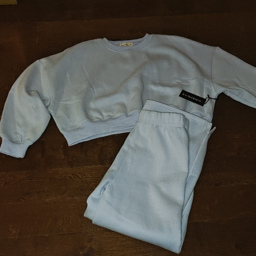 Light Blue Women's Sweatshirt and Pants Set New With Tags Never Worn